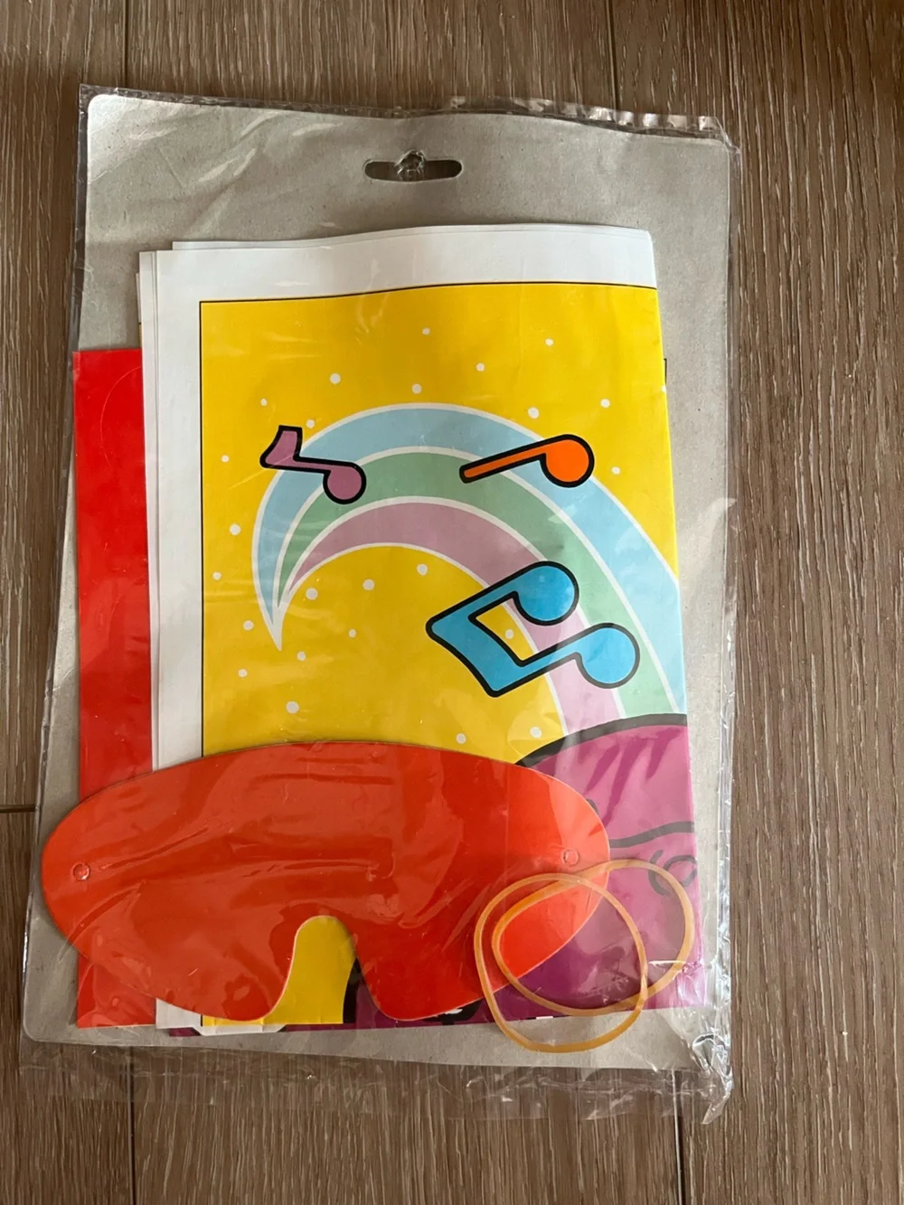 Brand New Vintage Stick The Heart on Barney Kids Birthday Party Game